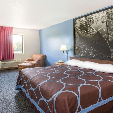 Отель Super 8 By Wyndham Monmouth Il Экстерьер фото